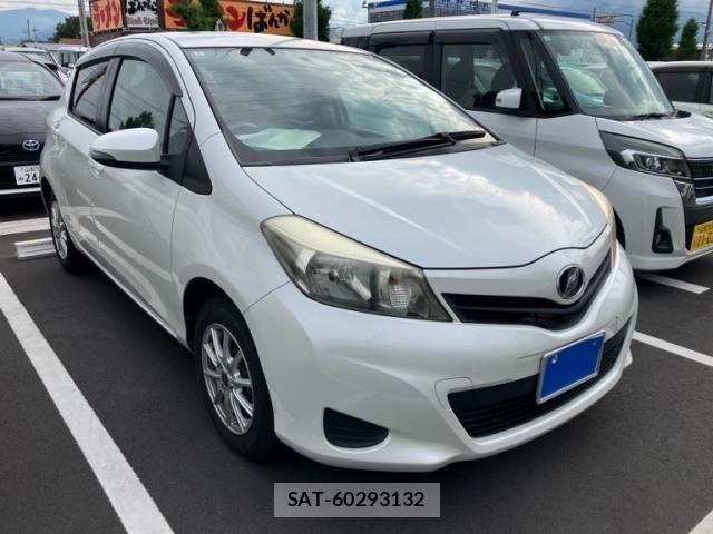 Toyota VITZ 2011-06 7458669-2