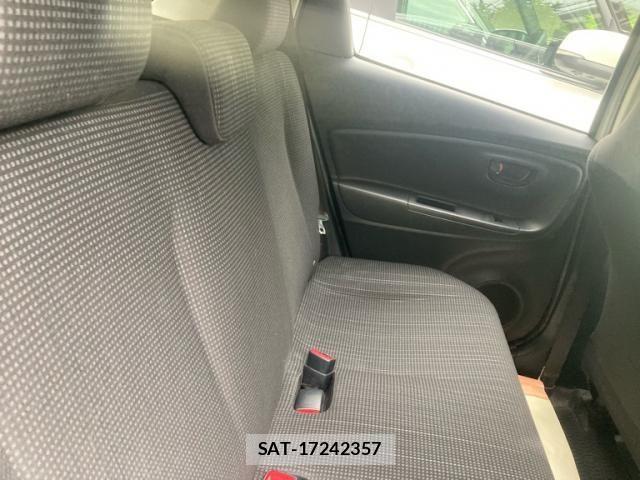 Toyota VITZ 2017-07 7458655-9
