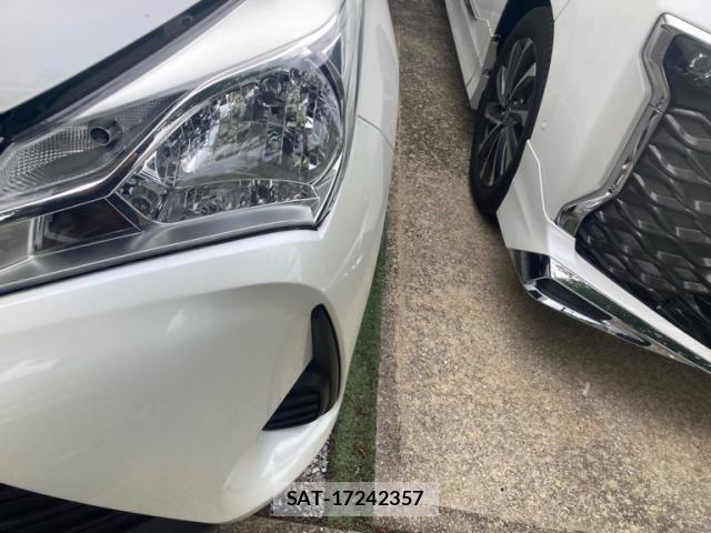 Toyota VITZ 2017-07 7458655-2