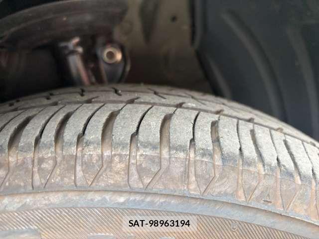 Toyota VITZ 2014-03 7458664-10