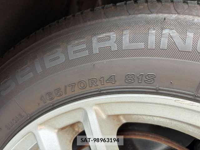 Toyota VITZ 2014-03 7458664-11