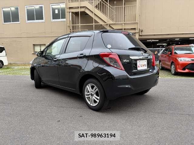 Toyota VITZ 2014-03 7458664-16