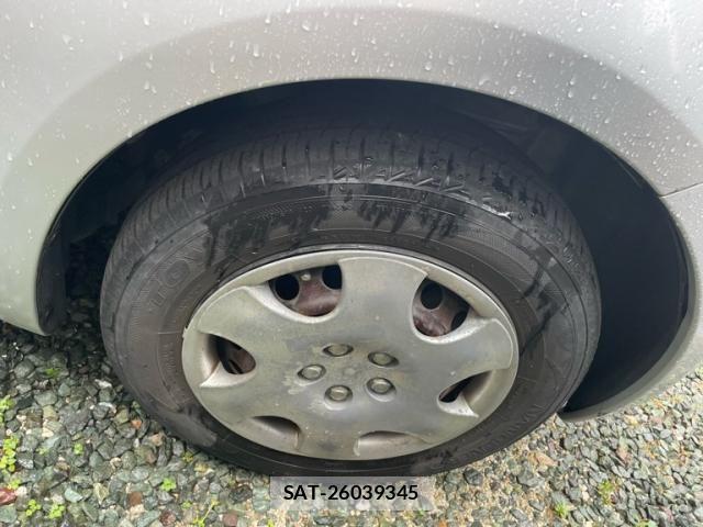 Toyota VITZ 2005-06 7458666-4