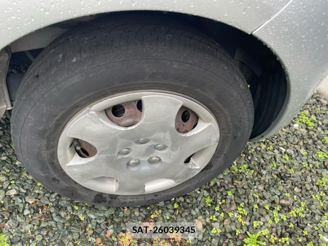 Toyota VITZ 2005-06 7458666-6