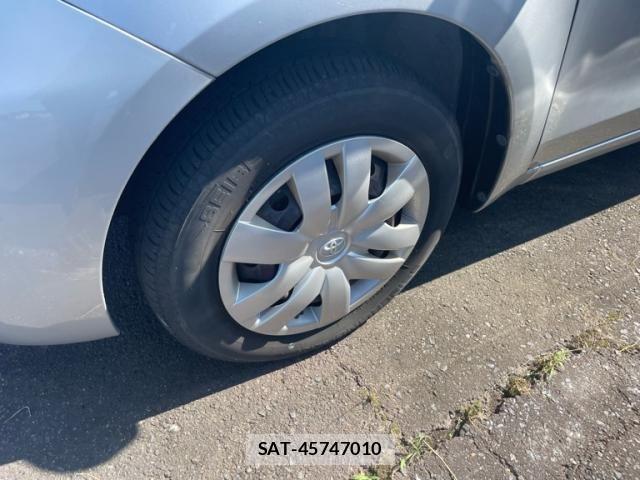Toyota VITZ 2009-07 7458672-5
