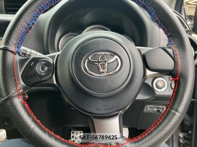 Toyota VITZ 2019-09 7458653-13