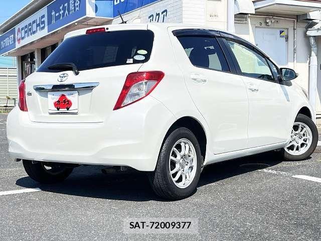 Toyota VITZ 2014-03 7458658-2