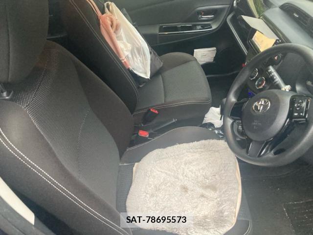 Toyota VITZ 2019-06 7503497-11