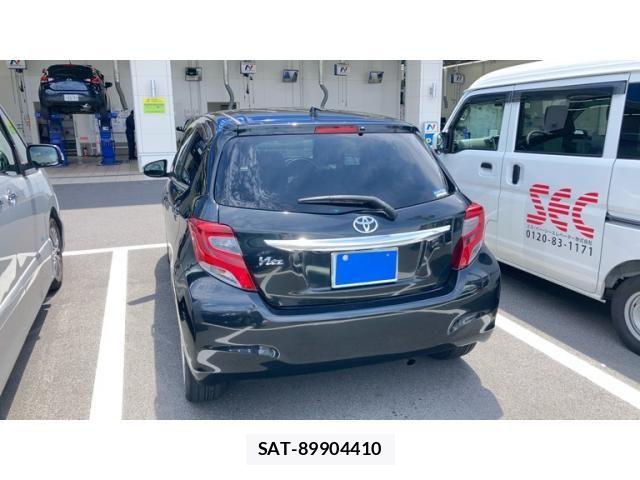 Toyota VITZ 2015-02 7503499-4