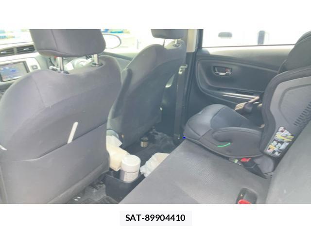 Toyota VITZ 2015-02 7503499-8