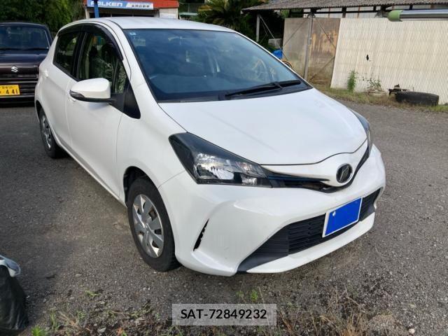 Toyota VITZ 2015-11 7503510-0