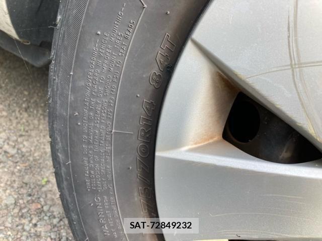 Toyota VITZ 2015-11 7503510-9