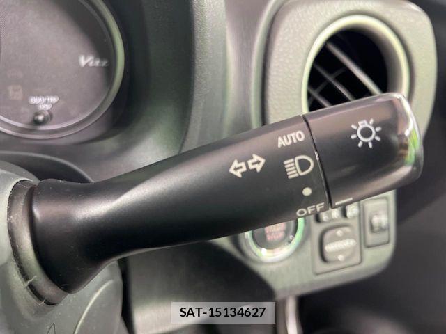 Toyota VITZ 2013-05 7503498-6