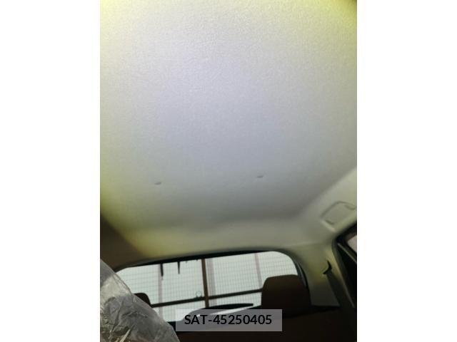 Toyota VITZ 2011-11 7510385-23