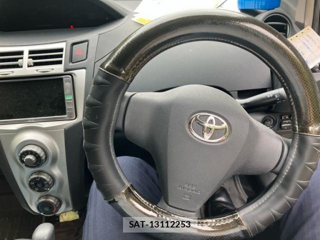 Toyota VITZ 2007-08 7503509-17