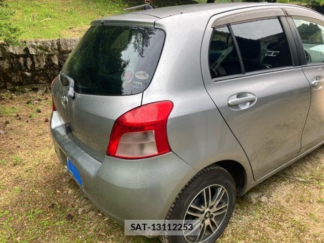 Toyota VITZ 2007-08 7503509-6