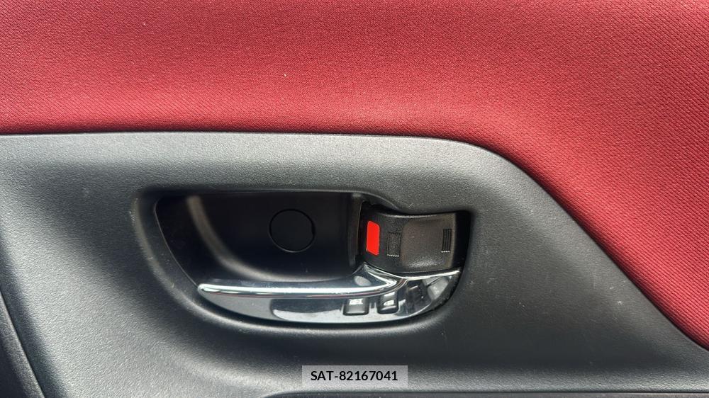 Toyota VITZ 2017 6763597-19