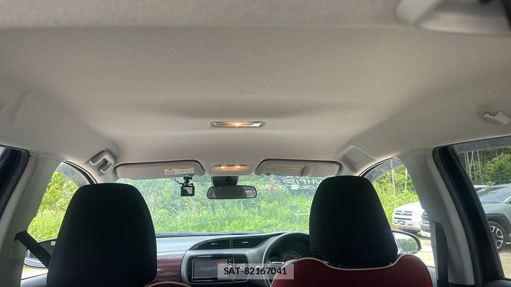 Toyota VITZ 2017 6763597-21