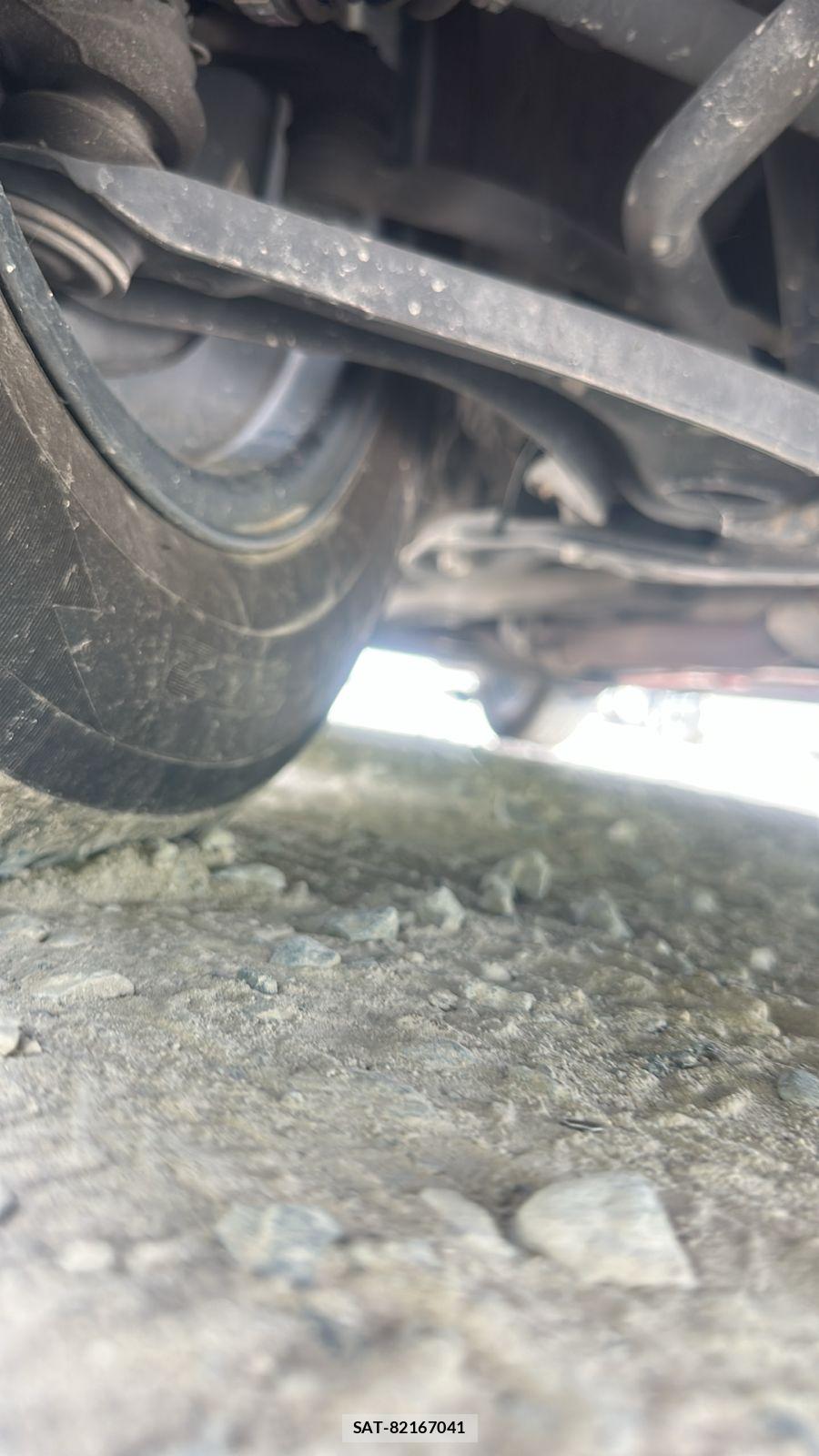 Toyota VITZ 2017 6763597-29