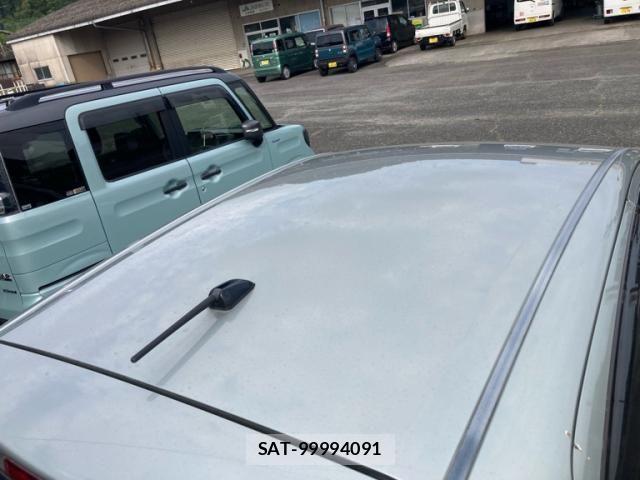 Toyota VITZ 2011-06 7563039-14