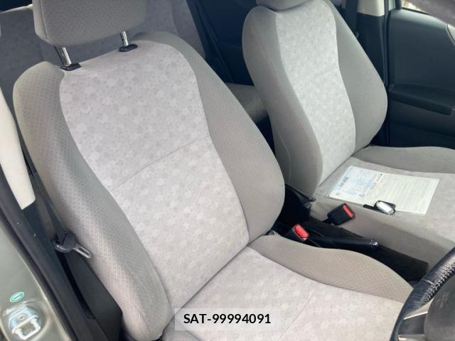 Toyota VITZ 2011-06 7563039-18