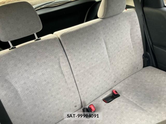 Toyota VITZ 2011-06 7563039-19