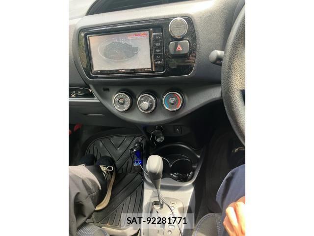 Toyota VITZ 2016-03 7563037-13