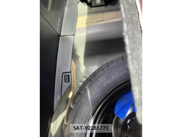 Toyota VITZ 2016-03 7563037-22