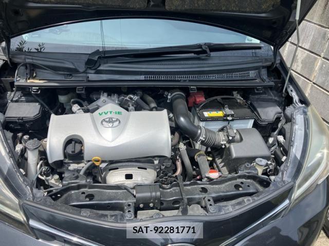 Toyota VITZ 2016-03 7563037-25