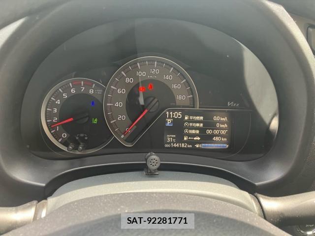 Toyota VITZ 2016-03 7563037-8