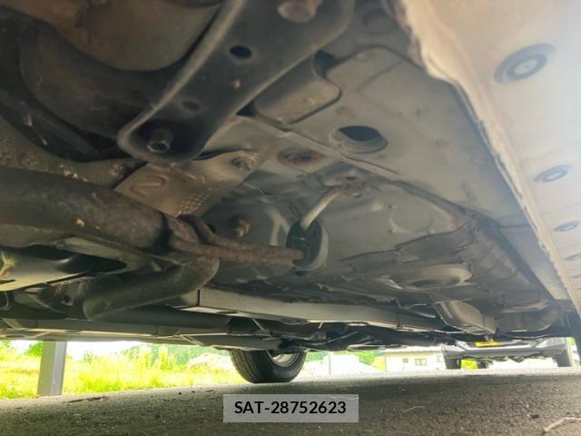 Toyota VITZ 2006-04 7563041-10