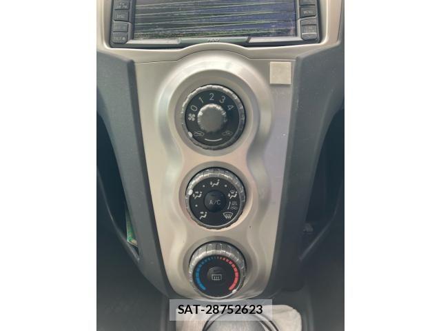 Toyota VITZ 2006-04 7563041-20