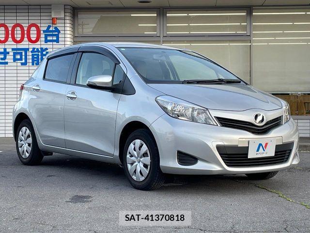 Toyota VITZ 2013-04 7621112-15