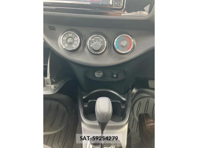 Toyota VITZ 2019-09 7621109-19