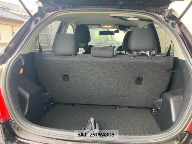 Toyota VITZ 2013-10 7621119-12