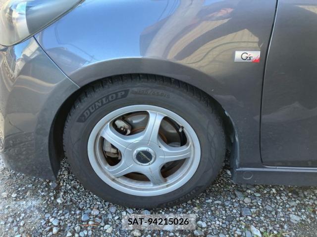 Toyota VITZ 2013-06 7621111-9