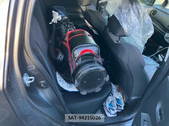 Toyota VITZ 2013-06 7621111-15