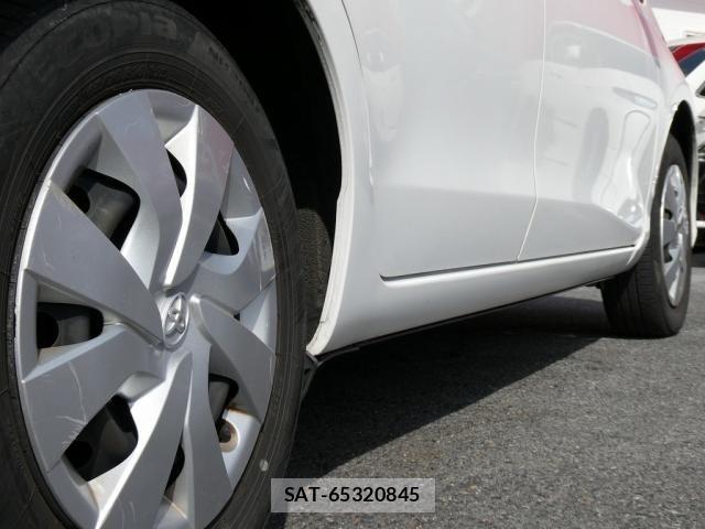 Toyota VITZ 2015-09 7621116-11