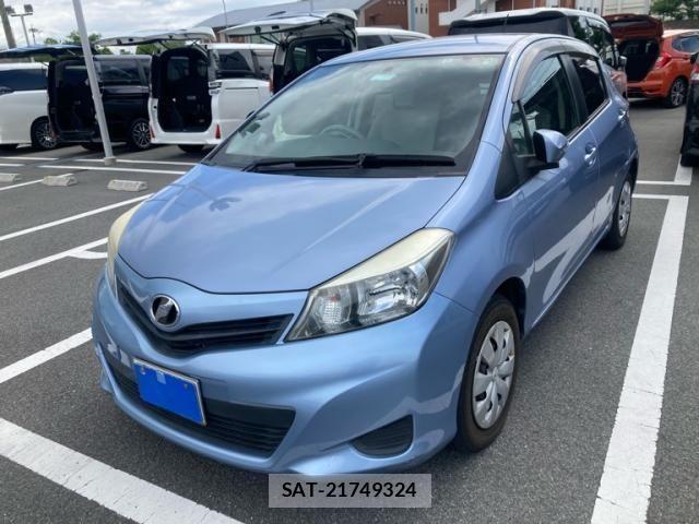 Toyota VITZ 2011-07 7621115-0