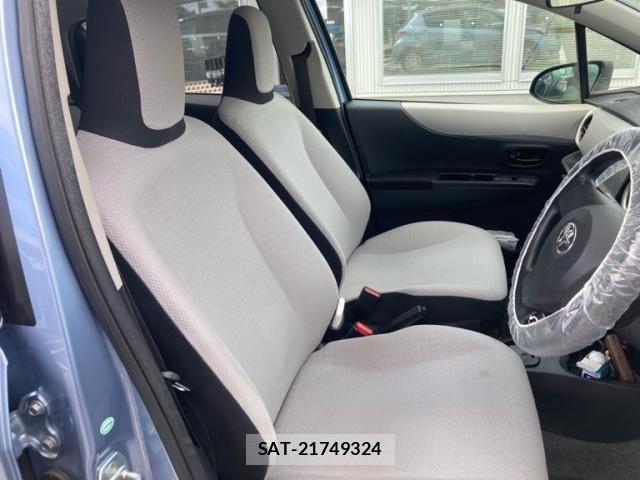 Toyota VITZ 2011-07 7621115-7