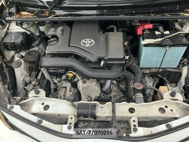 Toyota VITZ 2015-03 7621114-11