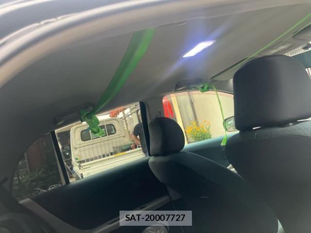 Toyota VITZ 2005-09 7621117-16