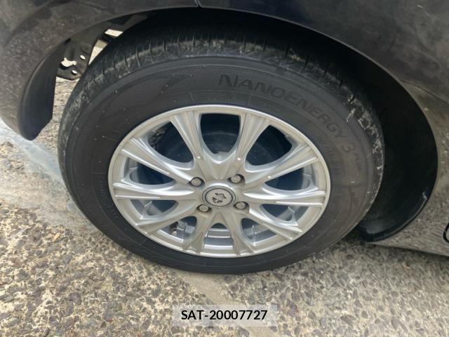 Toyota VITZ 2005-09 7621117-7
