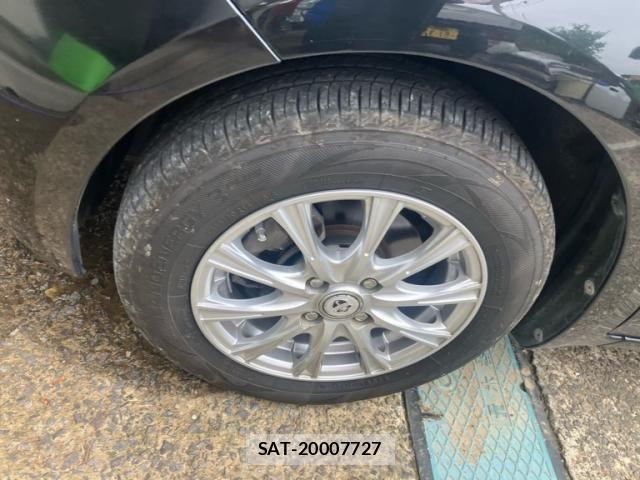 Toyota VITZ 2005-09 7621117-8