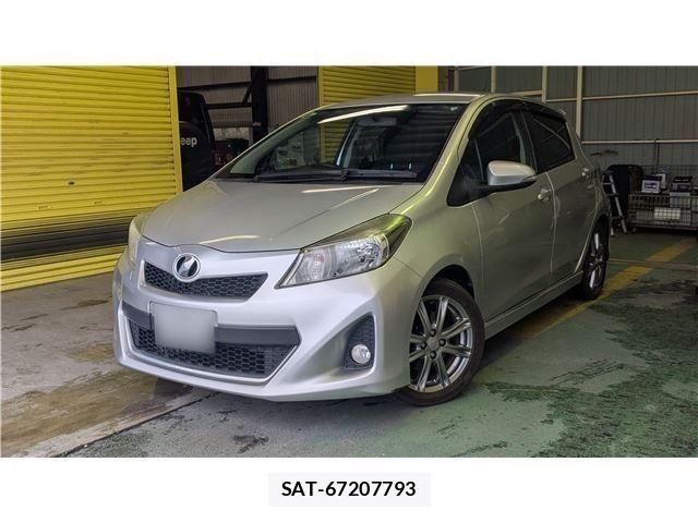 Toyota VITZ 2011-06 7621110-0