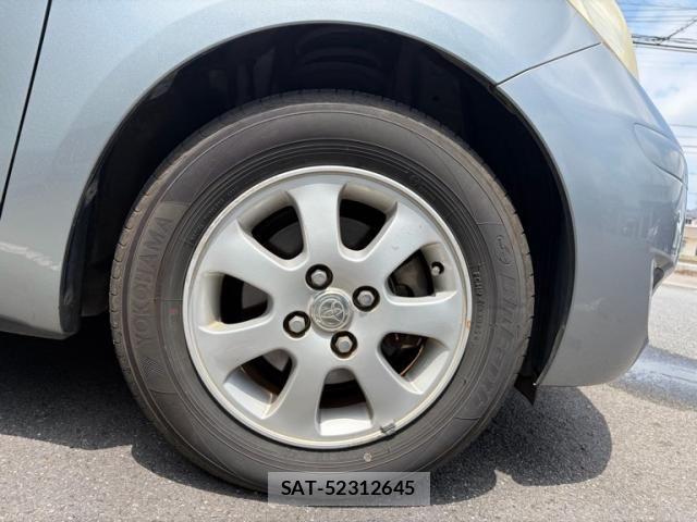 Toyota VITZ 2009-06 7621118-9