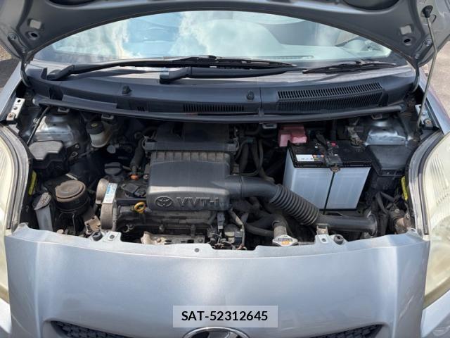 Toyota VITZ 2009-06 7621118-10