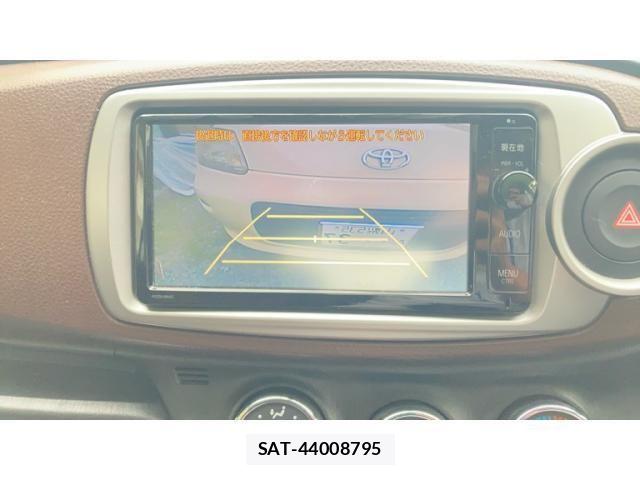 Toyota VITZ 2011-09 7621113-6