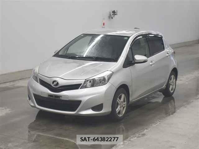 Toyota VITZ 2011-09 7686695-0