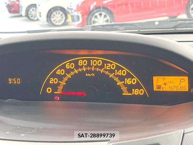 Toyota VITZ 2010-01 7730378-19